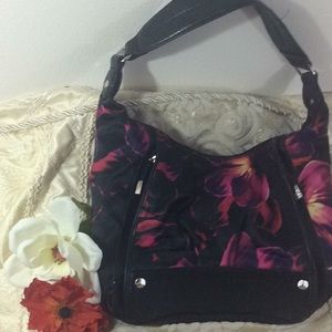 JENNIFER LOPEZ HANDBAG